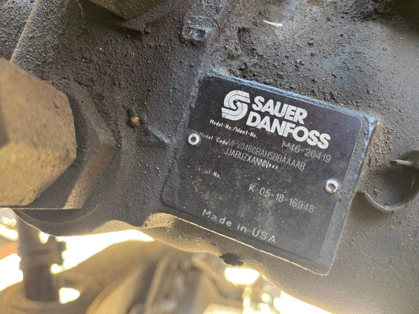 ./imagenes/INVOICE/2019/17435/MONTACARGAS MOFFETT M5500 (15).JPG